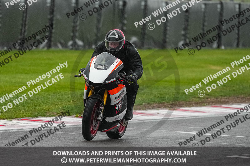 donington no limits trackday;donington park photographs;donington trackday photographs;estoril;event digital images;motorbikes;no limits;no limits trackdays;peter wileman photography;portugal;trackday;trackday digital images;trackday photos